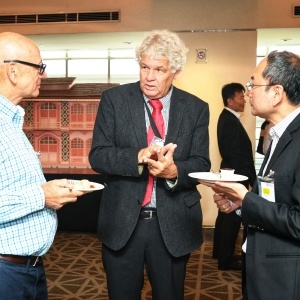Paul Schönsleben with attendees at THINK Executive Digital Transformation of Supply Chains